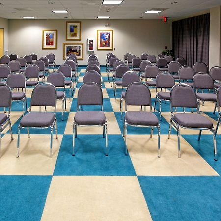 Holiday Inn Express Hotel & Suites San Antonio - Rivercenter Area By Ihg Exteriör bild